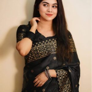 ডিজিটাল প্রিন্ট গ্রীন শাড়ি